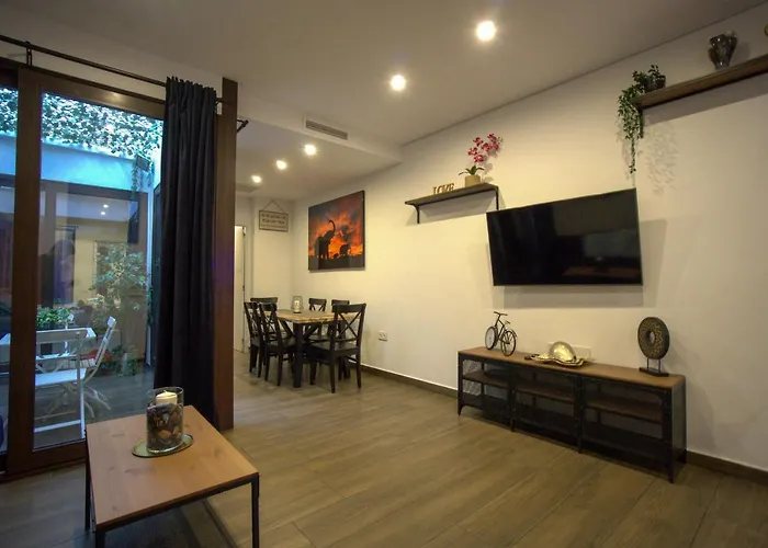 Apartment Rentalsevilla Cool & Design